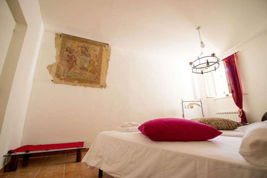 Bed and Breakfast Torre Della Botonta Castel Ritaldi Zimmer foto