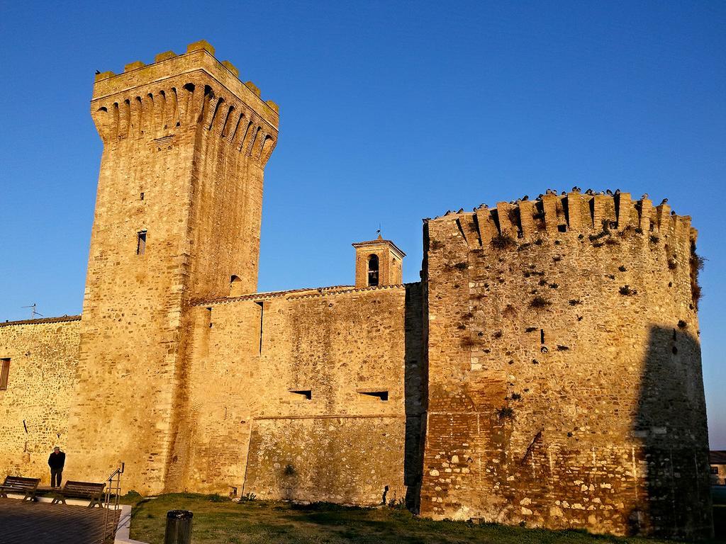 Bed and Breakfast Torre Della Botonta Castel Ritaldi Exterior foto